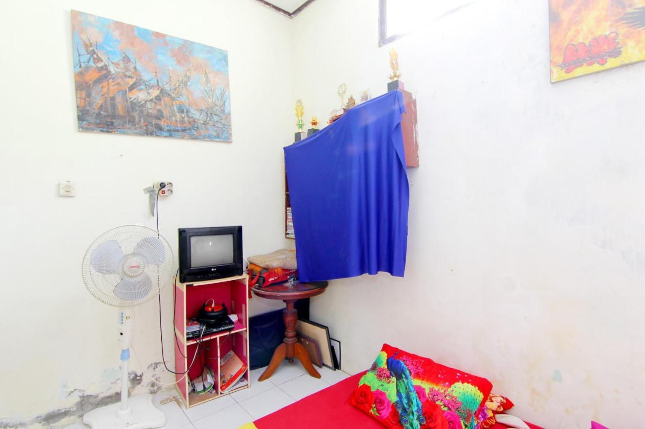 Wisma Sarjana Guesthouse Maguwo Exterior photo