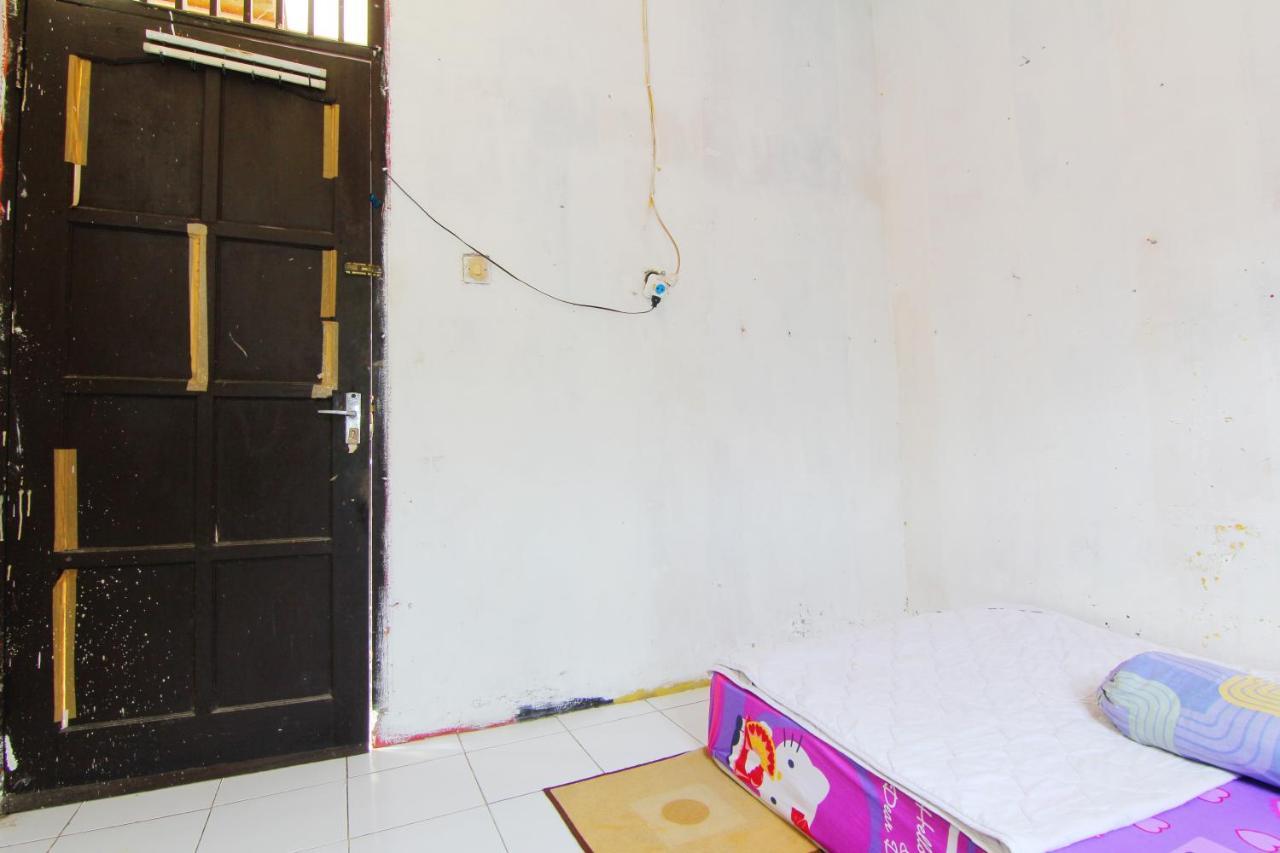 Wisma Sarjana Guesthouse Maguwo Exterior photo